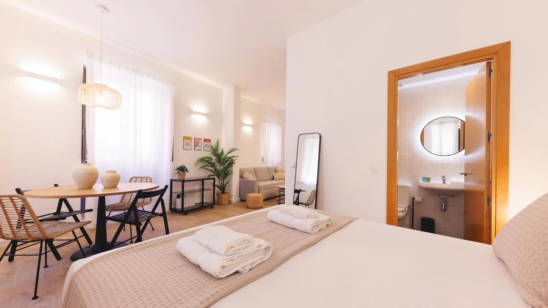 Bravissimo Portal Barca, Monthly Apartment Gerona 0*,